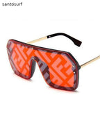 European And American Style Black Square Letter Integrated Sunglasses