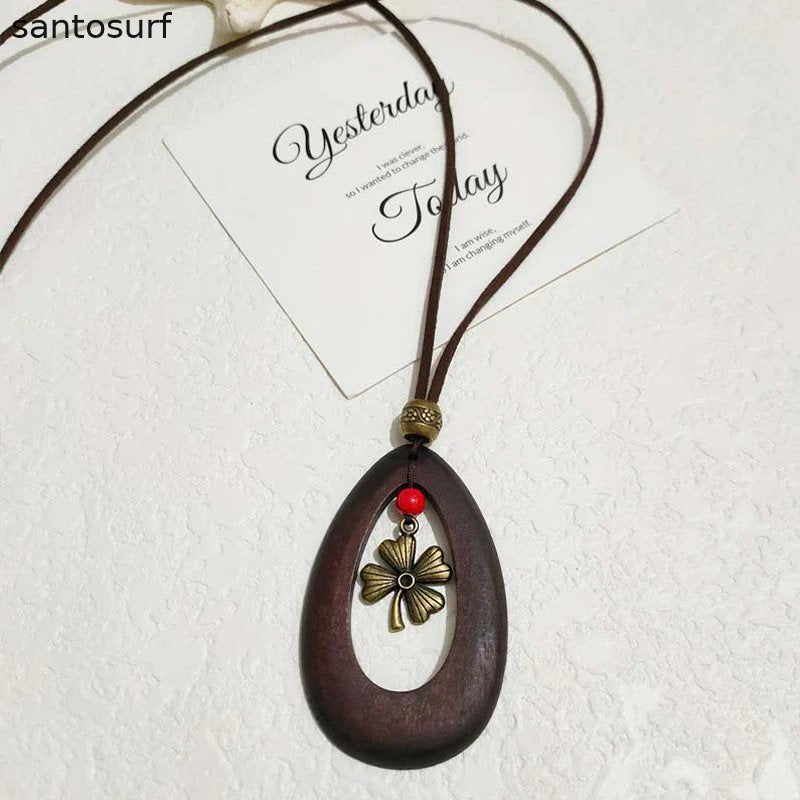Vintage Clover Charm Necklace