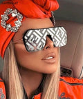 European And American Style Black Square Letter Integrated Sunglasses