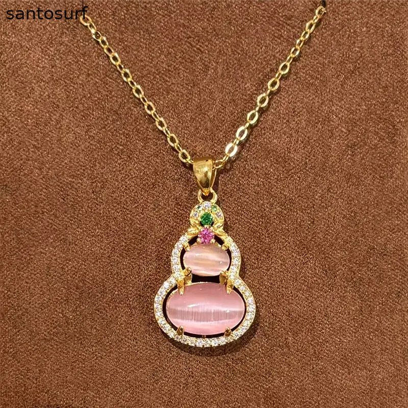 Pink Chalcedony Gourd Elegant Necklace