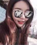 Beautiful Pink Vacation Beach Metal Sunglasses